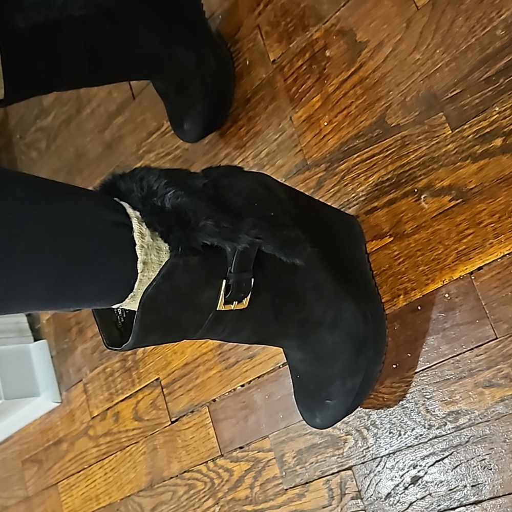 Nine West Size 9 High Platform Boots (5" Heel) - Barely Worn